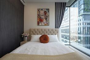 Parkland Riverside Luxury Vacation