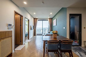 Parkland Riverside Luxury Vacation