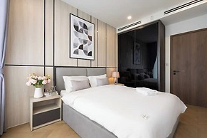 Parkland Riverside Luxury Vacation