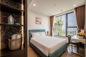 Parkland Riverside Luxury Vacation