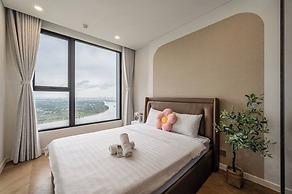 Parkland Riverside Luxury Vacation