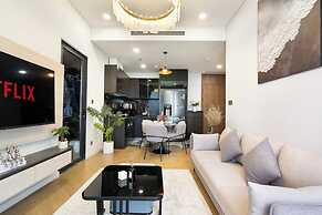 Parkland Riverside Luxury Vacation