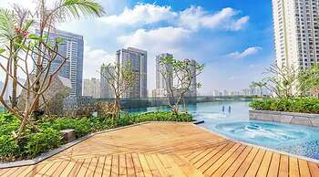 Odela Estella Riverside Luxury Vacation