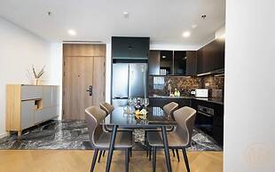 Odela Estella Riverside Luxury Vacation