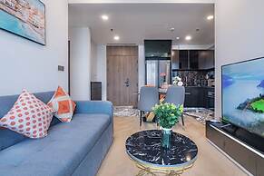 Lexington Residence Luxury Vacation