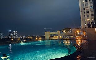 Lexington Residence Luxury Vacation