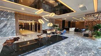 Lexington Residence Luxury Vacation