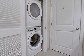 Cozy Alexandria Apartment