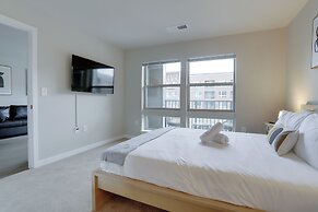 Cozy Alexandria Apartment