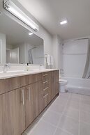 Cozy Alexandria Apartment