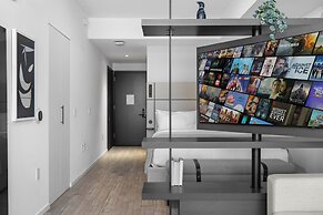 Stunning Bay View Studio