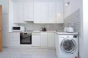 Flatinrome Exclusive Historic Ghetto