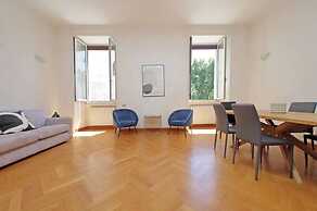 Flatinrome Exclusive Historic Ghetto