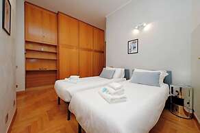 Flatinrome Exclusive Historic Ghetto