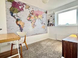 Agate House in Cambridge