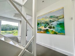 Agate House in Cambridge