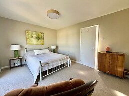 Agate House in Cambridge