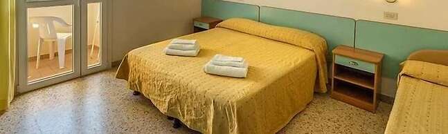 Hotel Frontemare Beach