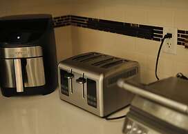 Illuminati Guest House