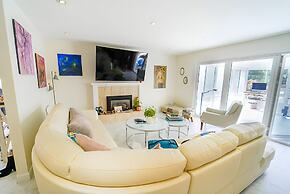 Illuminati Guest House