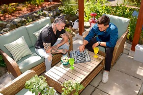 Illuminati Guest House