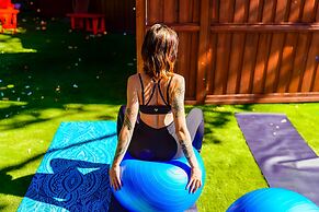 Illuminati Guest House