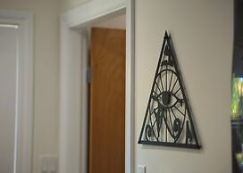 Illuminati Guest House
