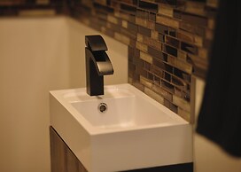 Illuminati Guest House