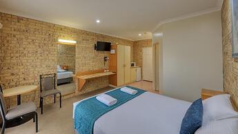 Mulga Country Motor Inn