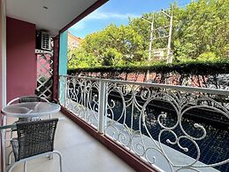 Grande Carribean Condo By Thita