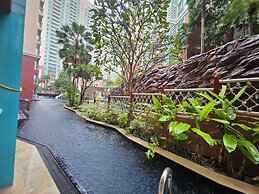 Grande Carribean Condo By Thita
