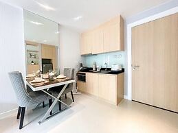 Grande Carribean Condo By Thita