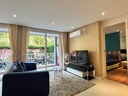 Grande Carribean Condo By Thita