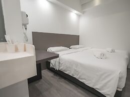 A Hotel Dickson