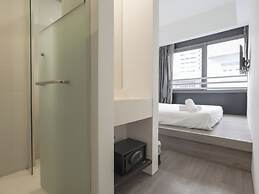A Hotel Dickson