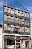 A Hotel Dickson