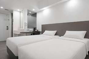 A Hotel Dickson