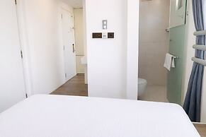 A Hotel Dickson