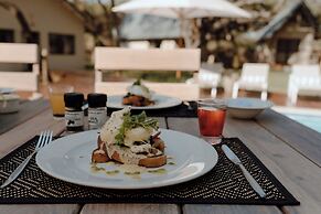 Leopard's Bend Bush Lodge