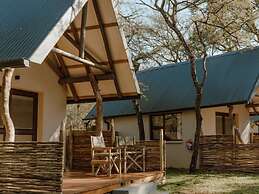 Leopard's Bend Bush Lodge