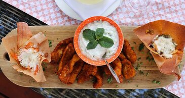 Leopard's Bend Bush Lodge