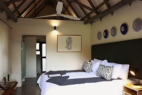 Leopard's Bend Bush Lodge