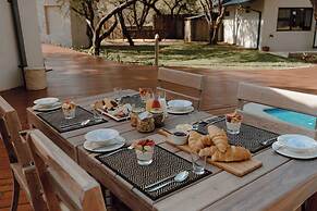 Leopard's Bend Bush Lodge