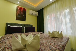 Özer Hotel & Apartments