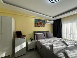 Özer Hotel & Apartments