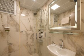 Özer Hotel & Apartments