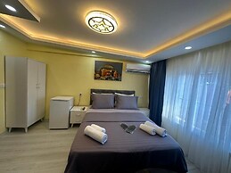 Özer Hotel & Apartments