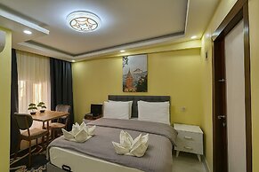 Özer Hotel & Apartments