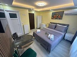 Özer Hotel & Apartments