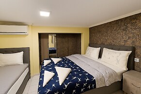 Özer Hotel & Apartments